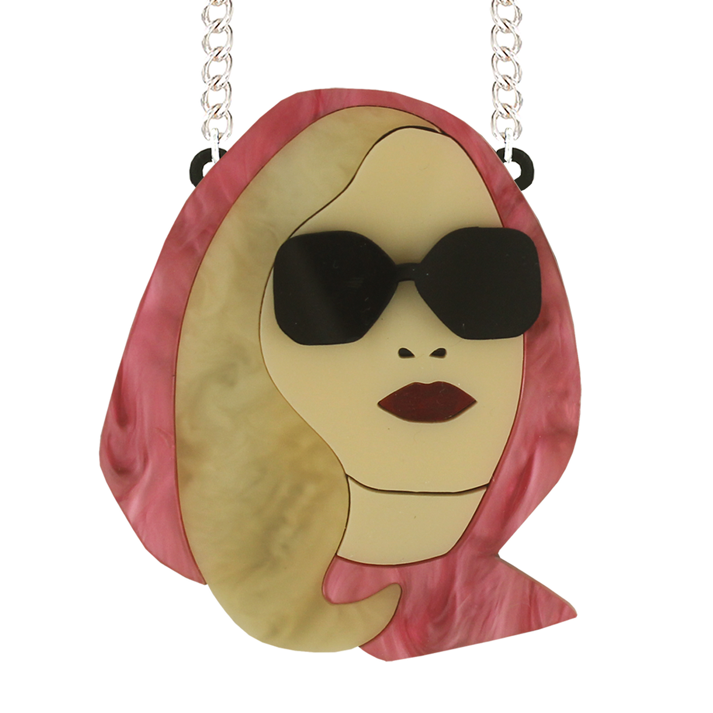 Jennifer Coolidge necklace