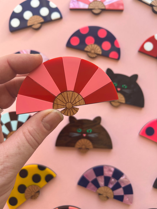 Fan brooch - Pink / Red Stripe