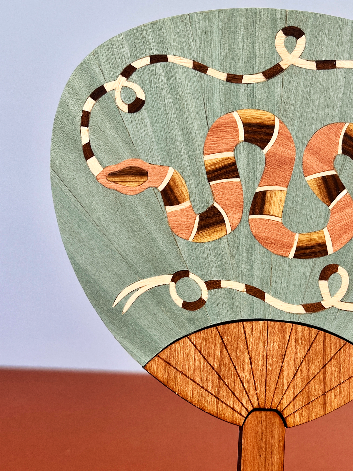 Snake palette fan (blue)