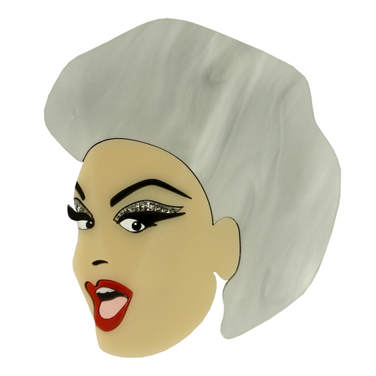 Divine brooch