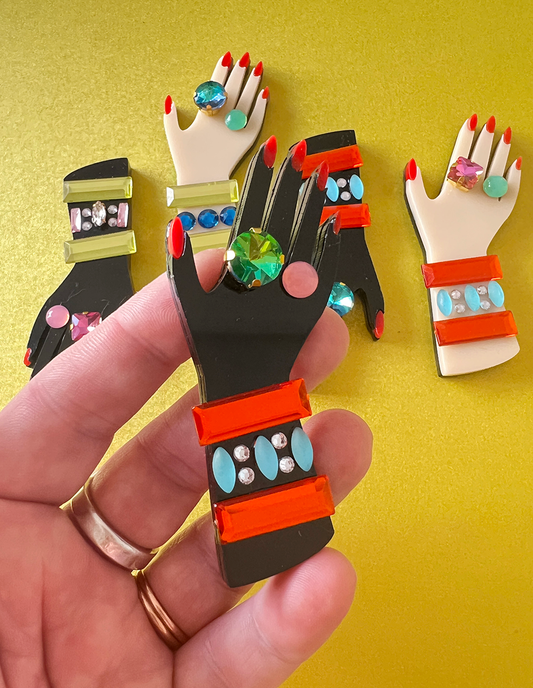 Hand Four - Orange/Turquoise (green ring)