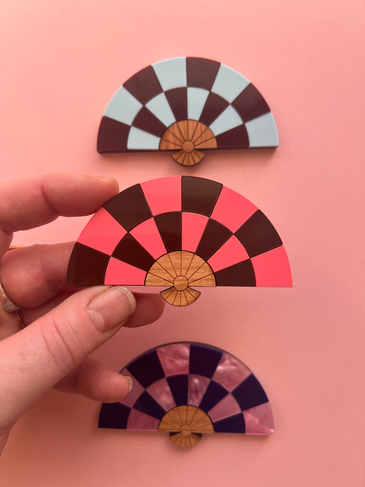 Fan brooch -Pink / Burgundy Check