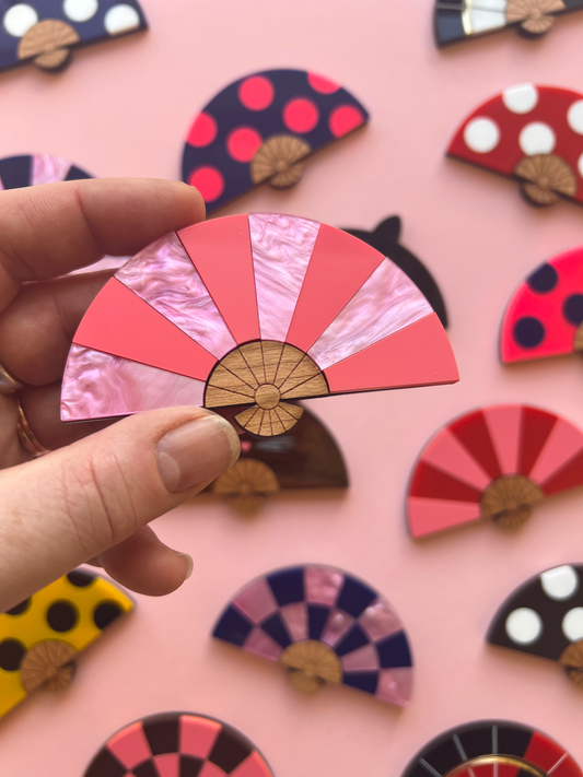 Fan brooch - Pink / Marble Stripe