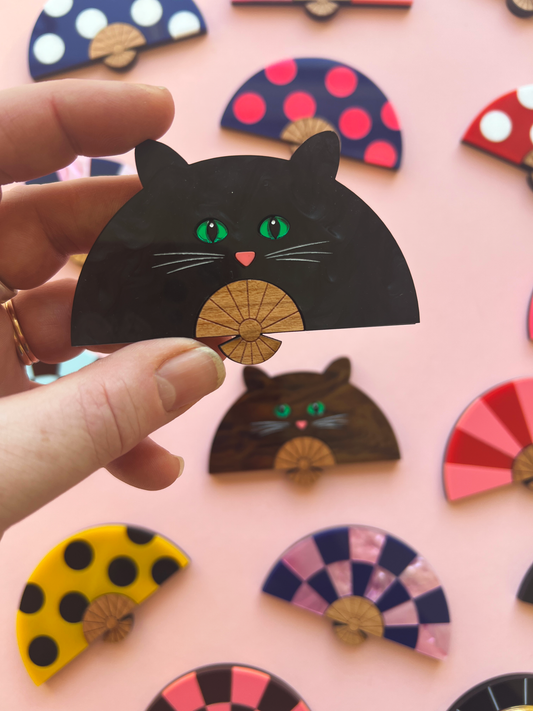 Fan brooch - Prudence (Black Marble)