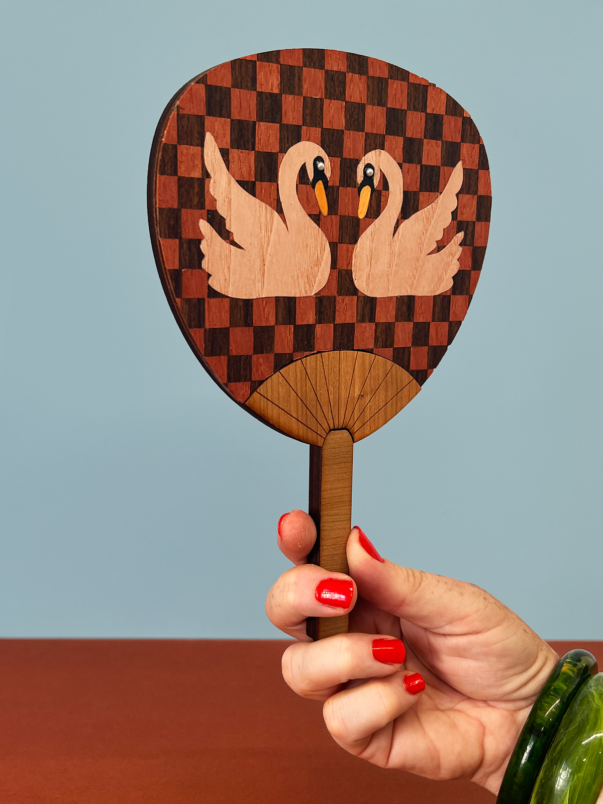 Swan Fan No.1 (red)